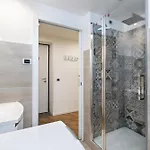 Magnoliaapartments - 5 Nirone Center *