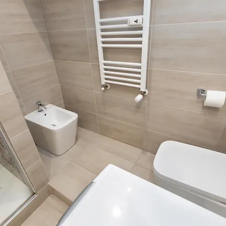 5 Nirone Center Appartement *