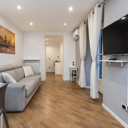 5 Nirone Center Appartement Milan